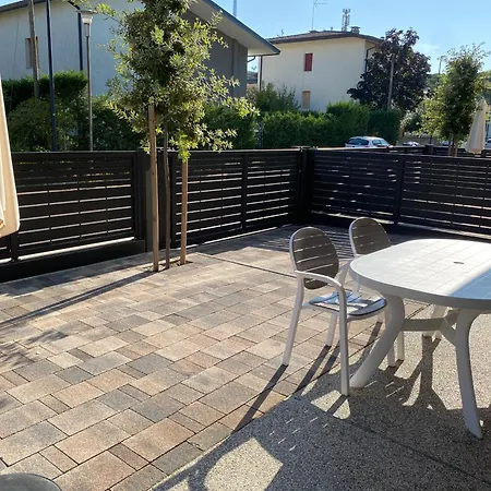 Casa Eva Garden Μπιμπιόνε